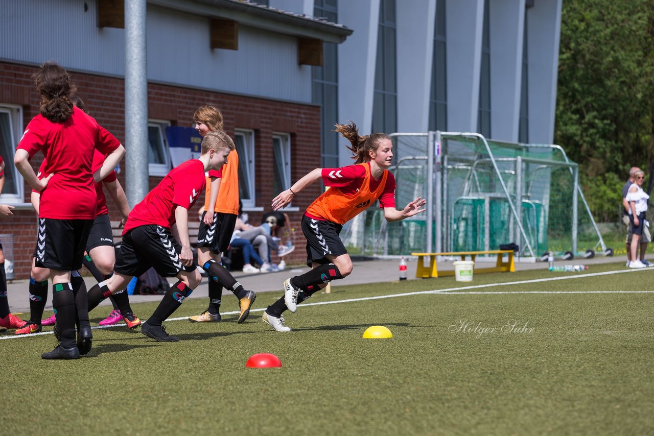 Bild 73 - B-Juniorinnen Pokalfinale SV Henstedt Ulzburg - SG Holstein Sued : 2:0